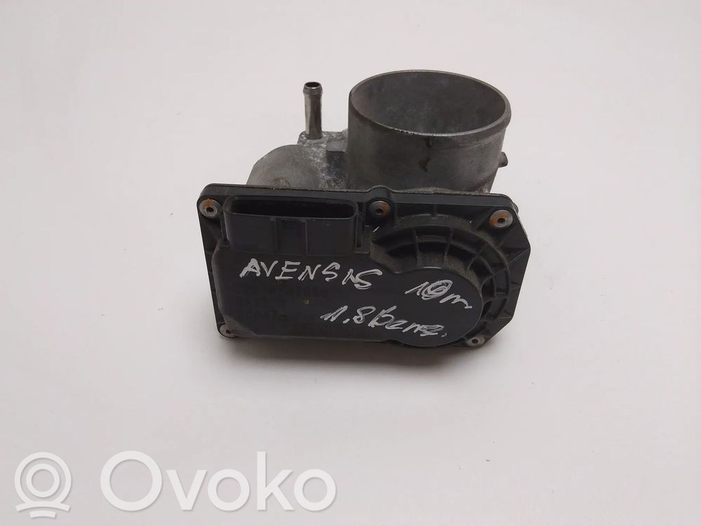 Toyota Avensis T270 Throttle valve 
