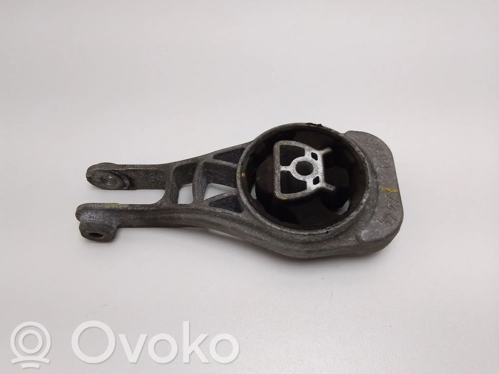 Opel Mokka Engine mount bracket 