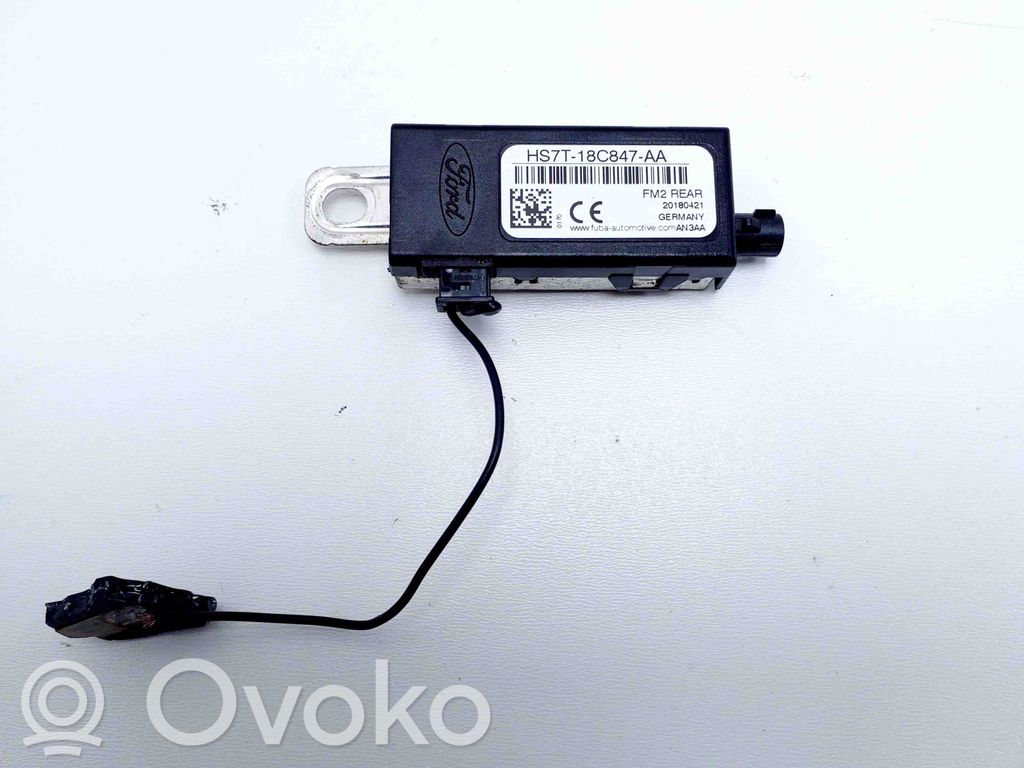 Ford C-MAX II Antenos stiprintuvas 