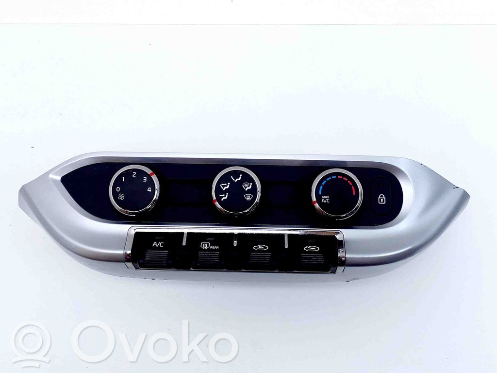 KIA Rio Przełącznik / Włącznik nawiewu dmuchawy 