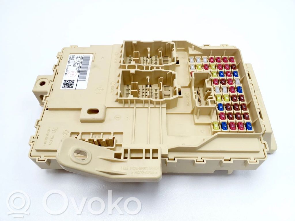 KIA Ceed Fuse module 