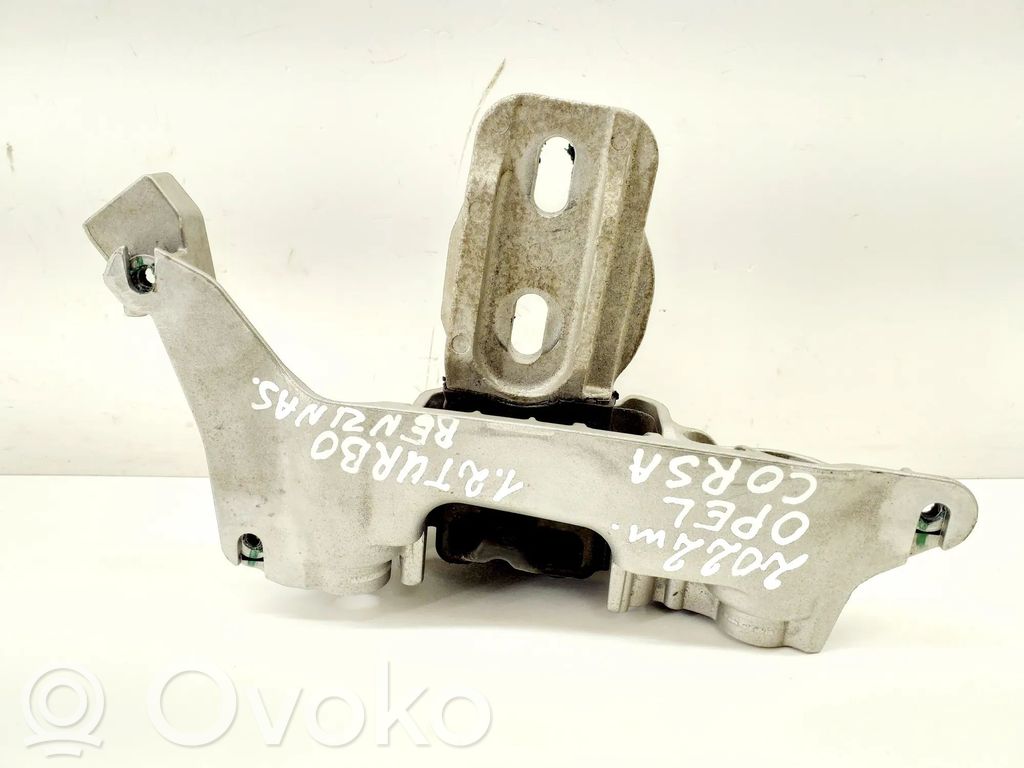 Opel Corsa F Engine mount bracket 
