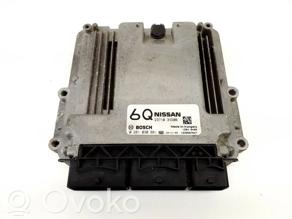 Nissan Note (E12) Engine control unit/module 