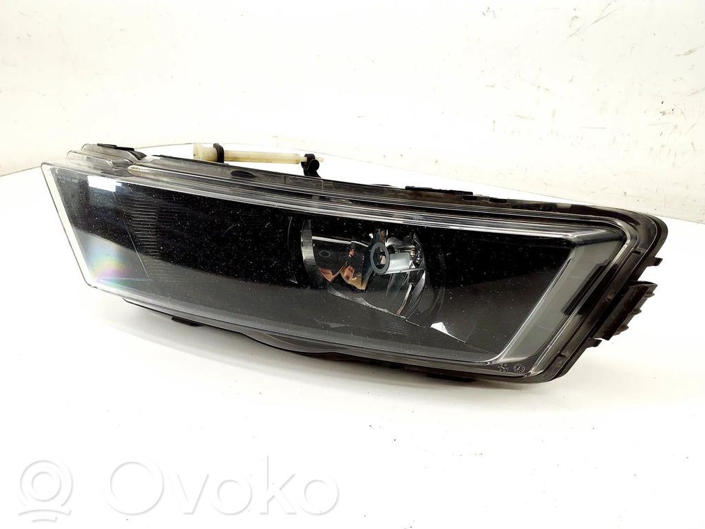 Skoda Rapid (NH) Etusumuvalo 