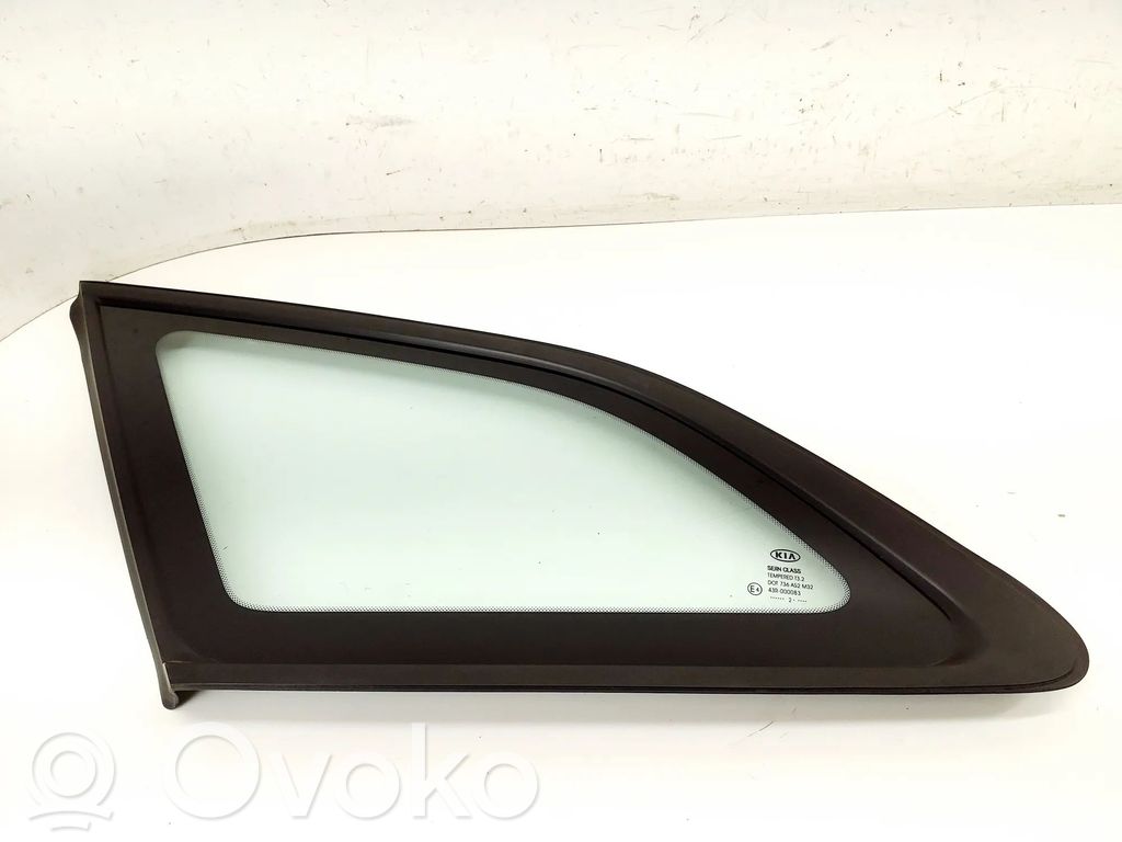 KIA Ceed Takasivuikkuna/-lasi 