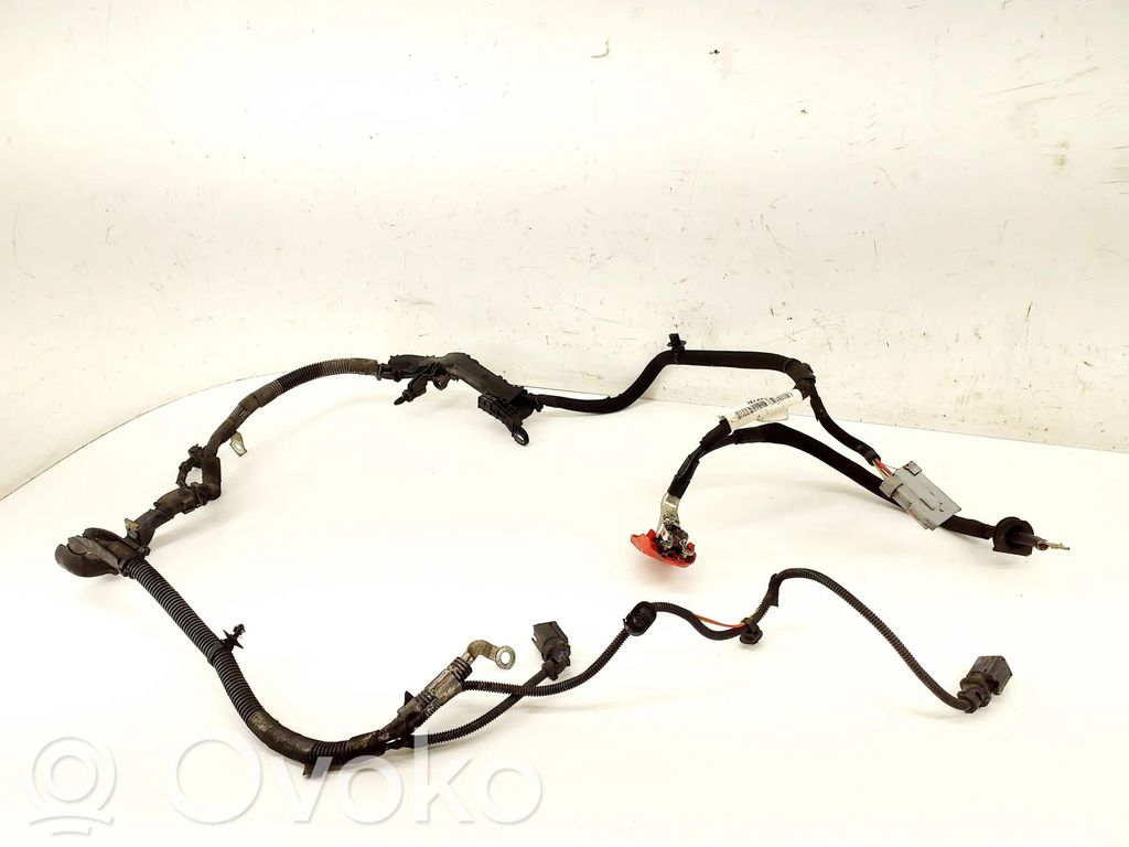 Peugeot 208 II Cable positivo (batería) 