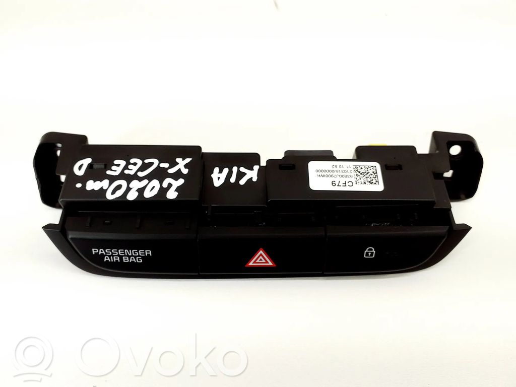 KIA Xceed Botón interruptor de luz de peligro 
