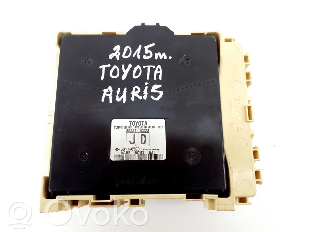Toyota Auris E180 Fuse module 