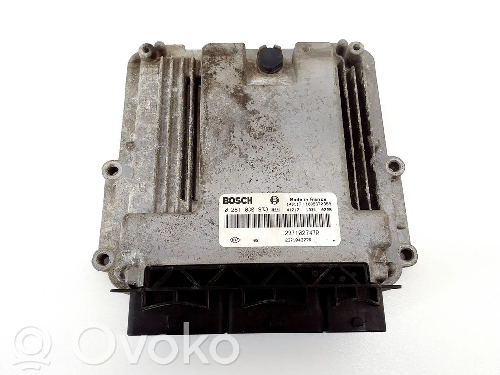 Renault Captur Engine control unit/module 