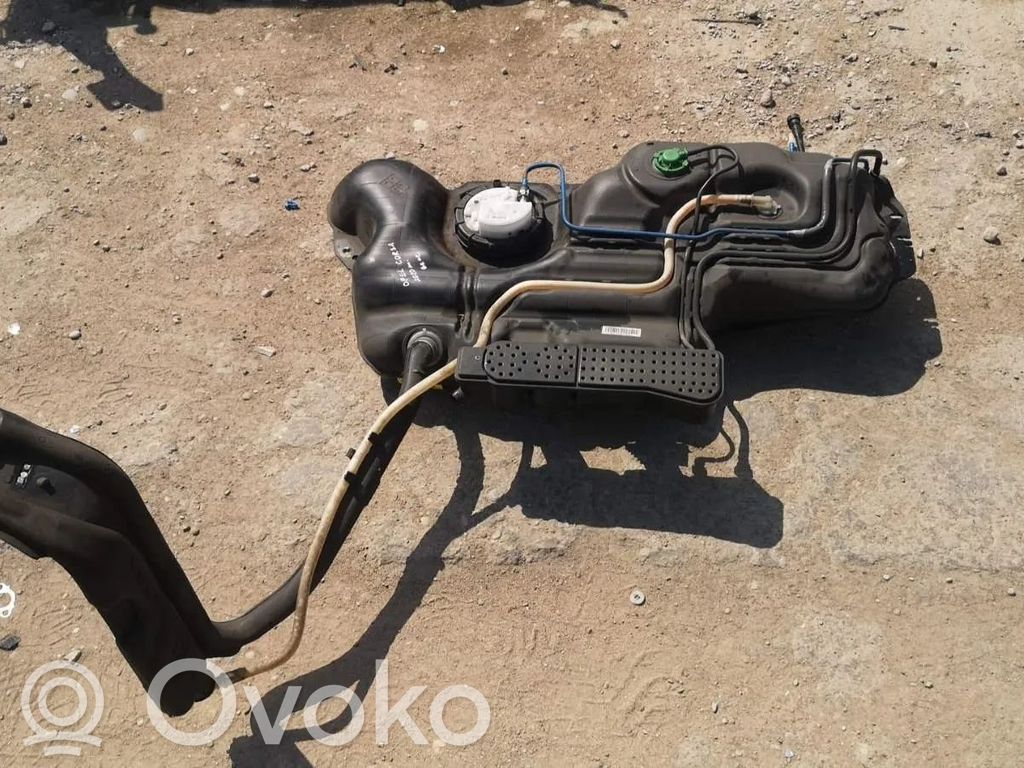 Opel Corsa F Polttoainesäiliö 