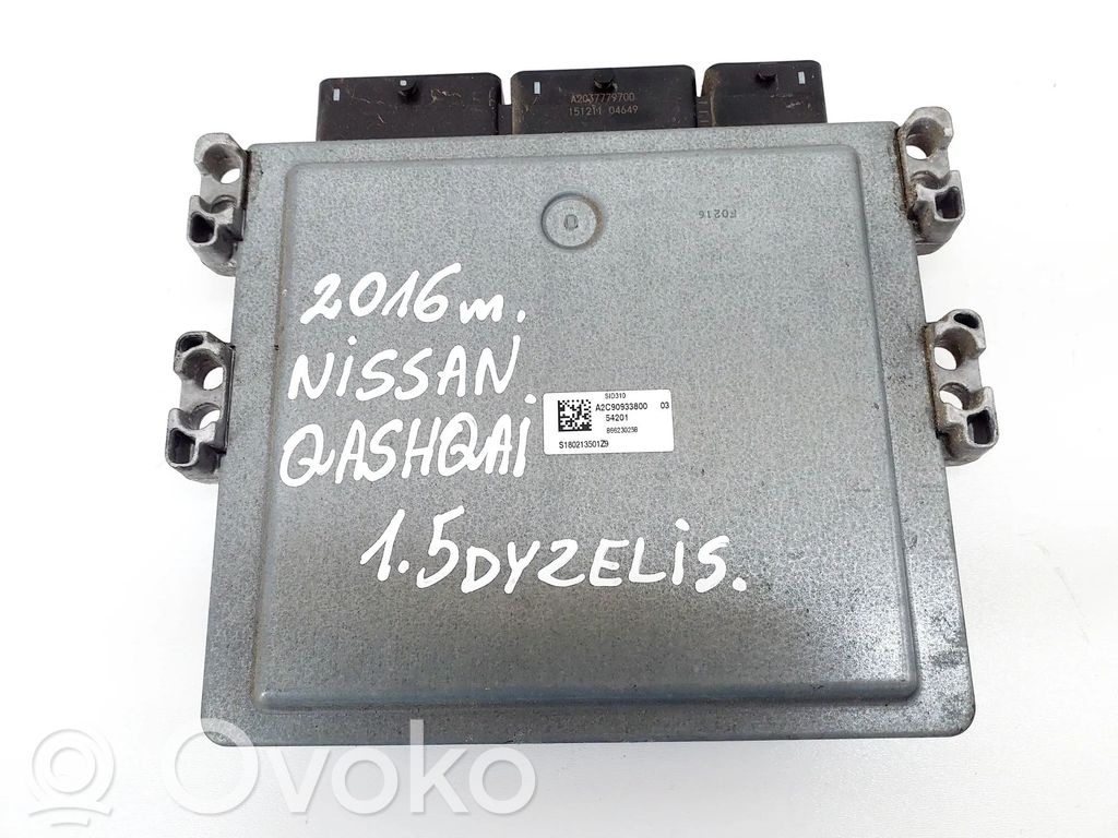 Nissan Qashqai Engine control unit/module 