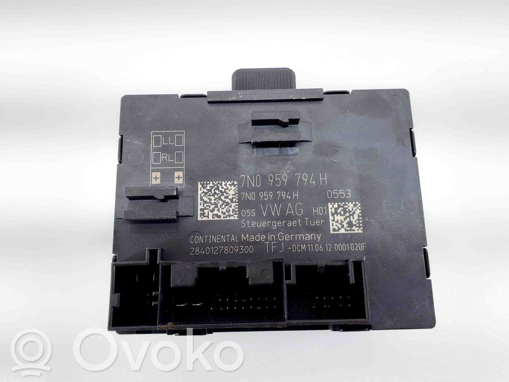 Seat Alhambra (Mk2) Door control unit/module 