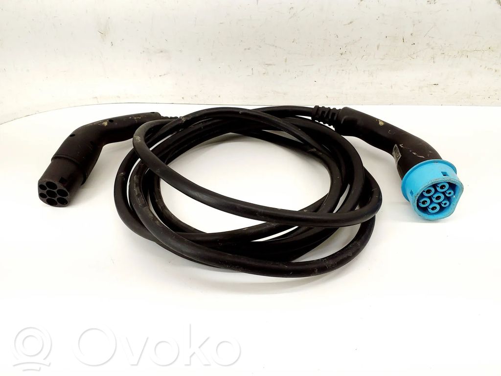 Renault Zoe Electric car charging cable 
