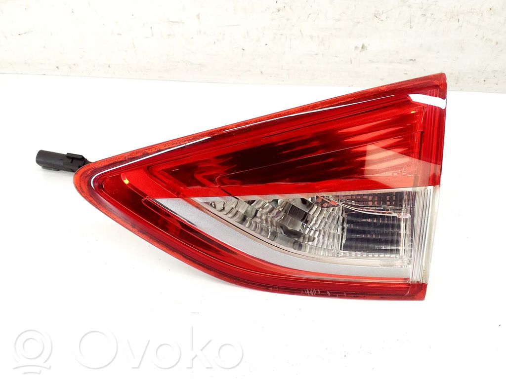 Ford Kuga II Takaluukun takavalot 
