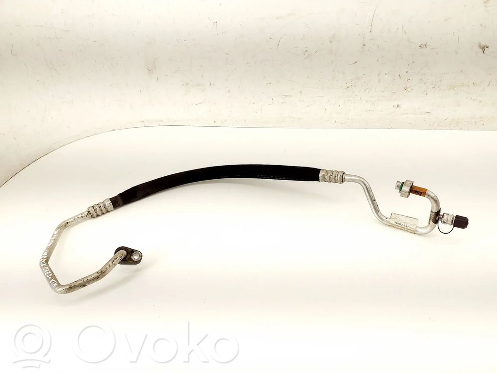 Ilmastointilaitteen putki (A/C)   97762G4450