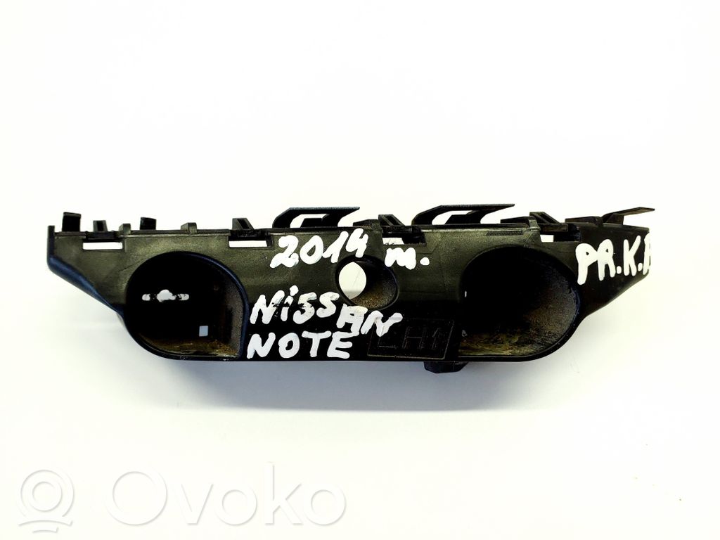 Nissan Note (E12) Front bumper mounting bracket 