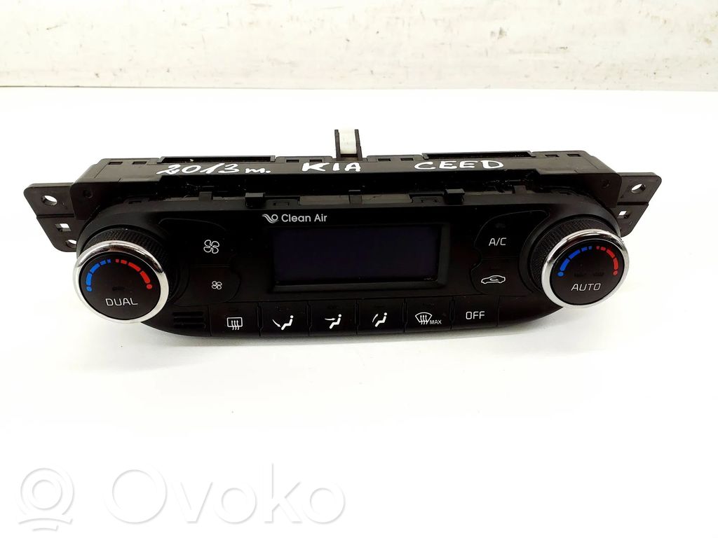 KIA Ceed Interior fan control switch 