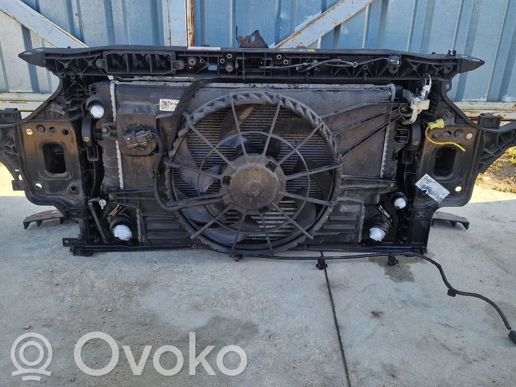Radiatorių panelė   64101J7000,25304J7300