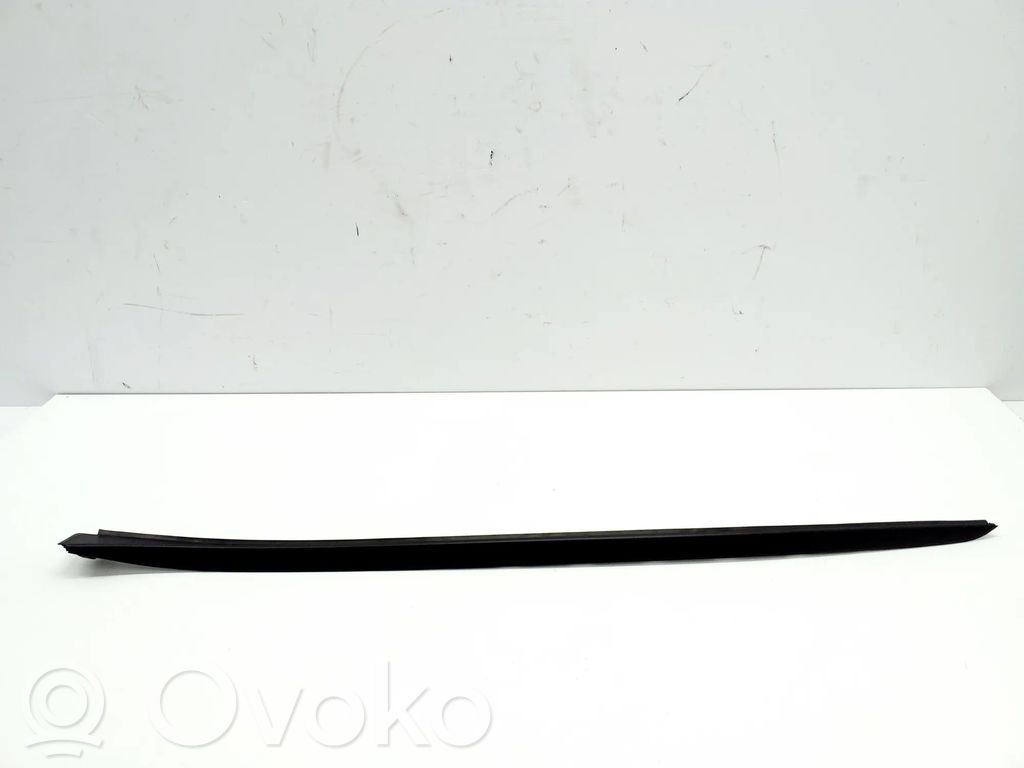 KIA Ceed Windshield trim 