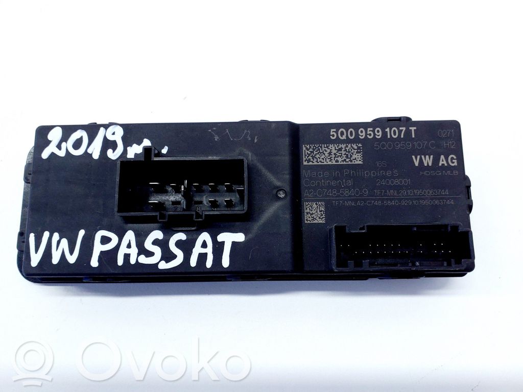 Volkswagen PASSAT B8 Tailgate/trunk control unit/module 
