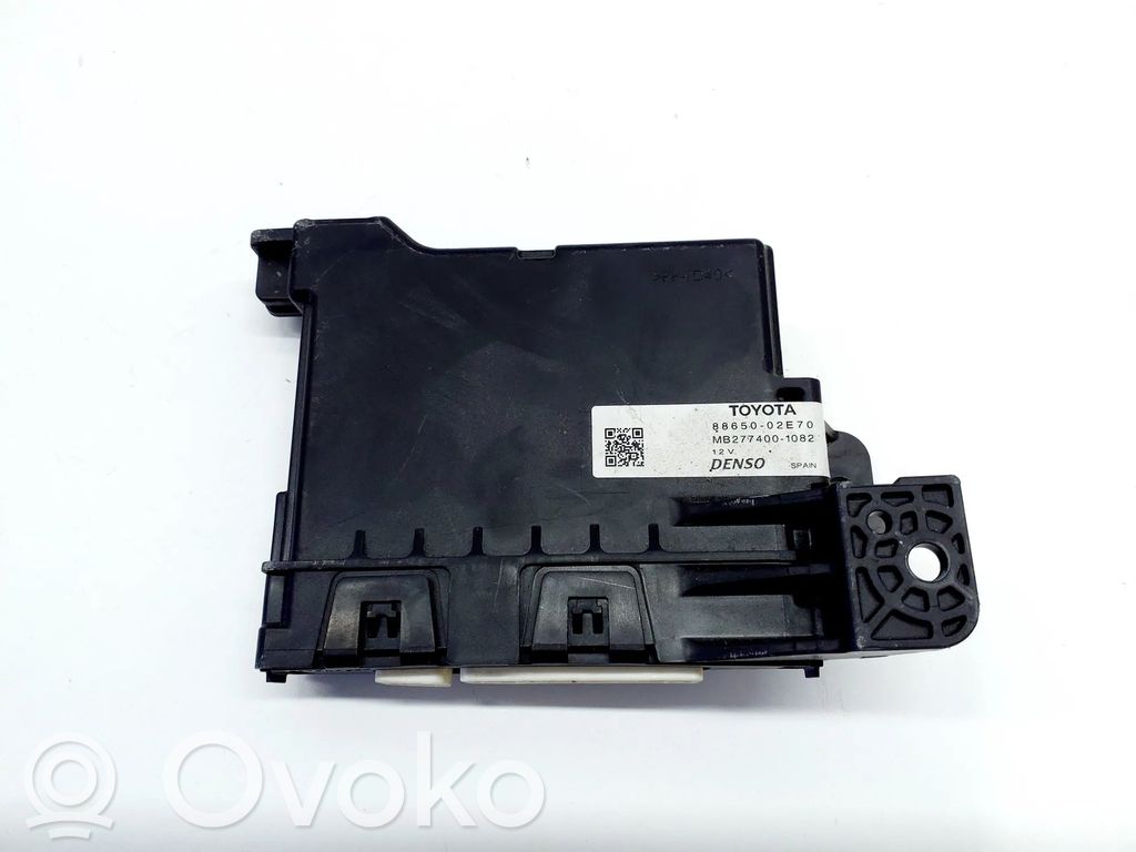 Toyota Auris E180 Climate control unit 