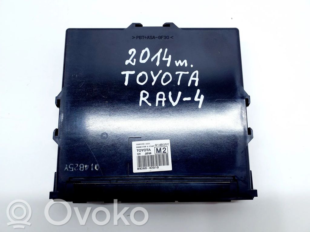 Toyota RAV 4 (XA40) Otros dispositivos 