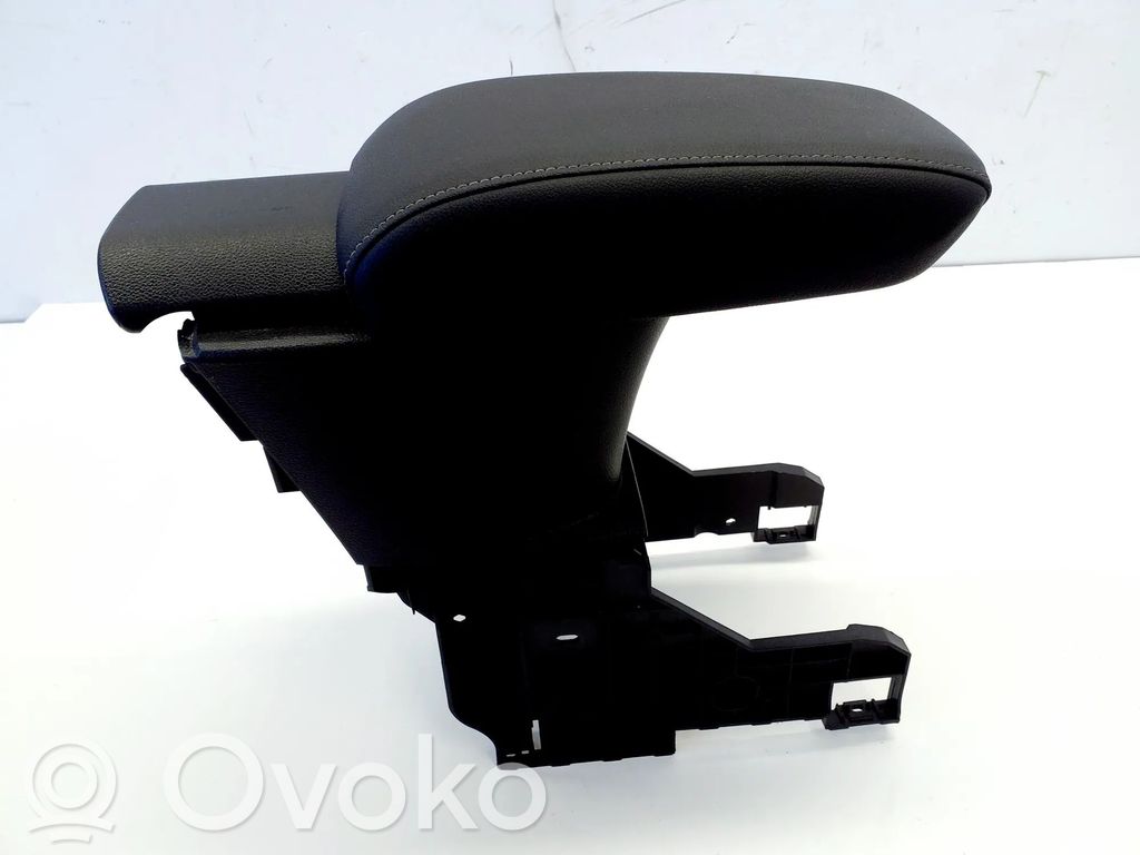 Opel Astra K Reposabrazos 