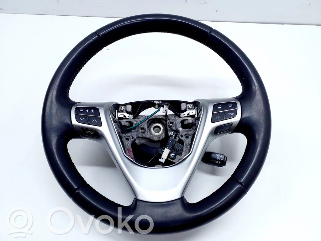 Toyota Verso-S Stūre 