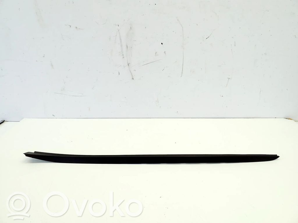 KIA Ceed Windshield trim 