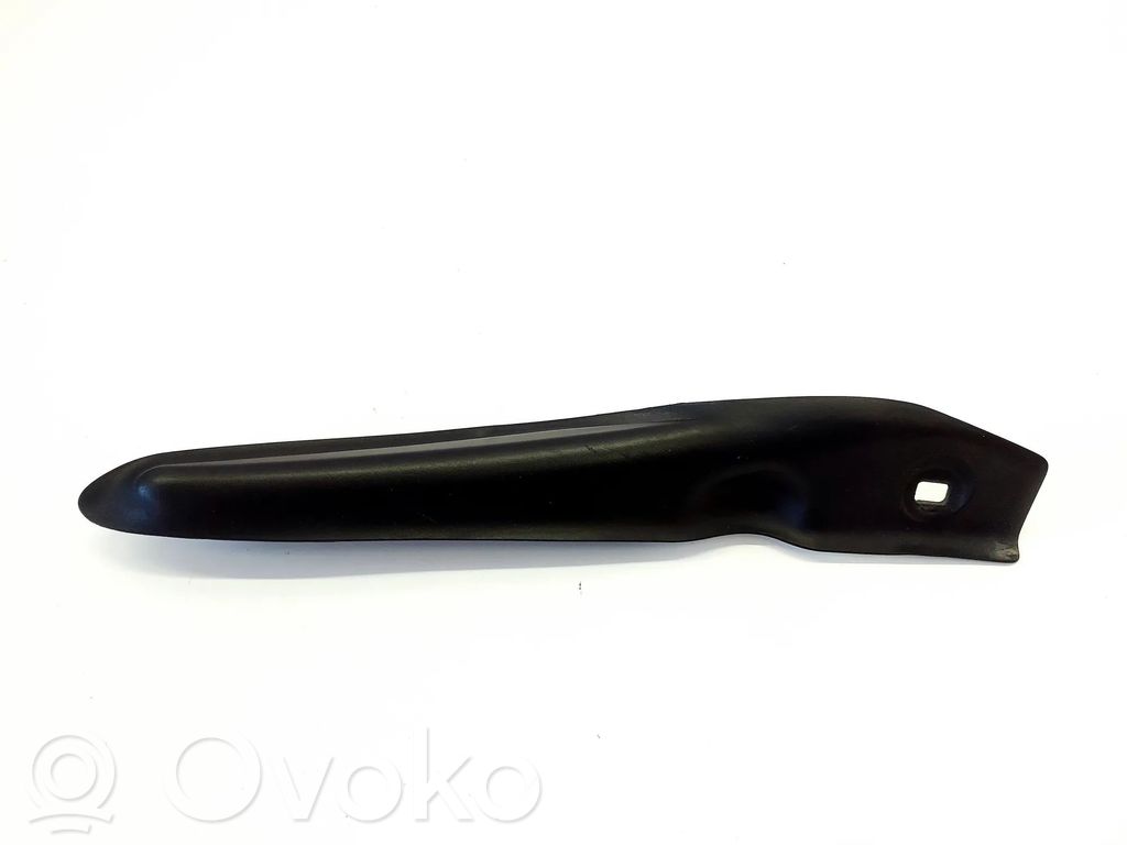 Citroen Berlingo Lokasuojan lista (muoto) 