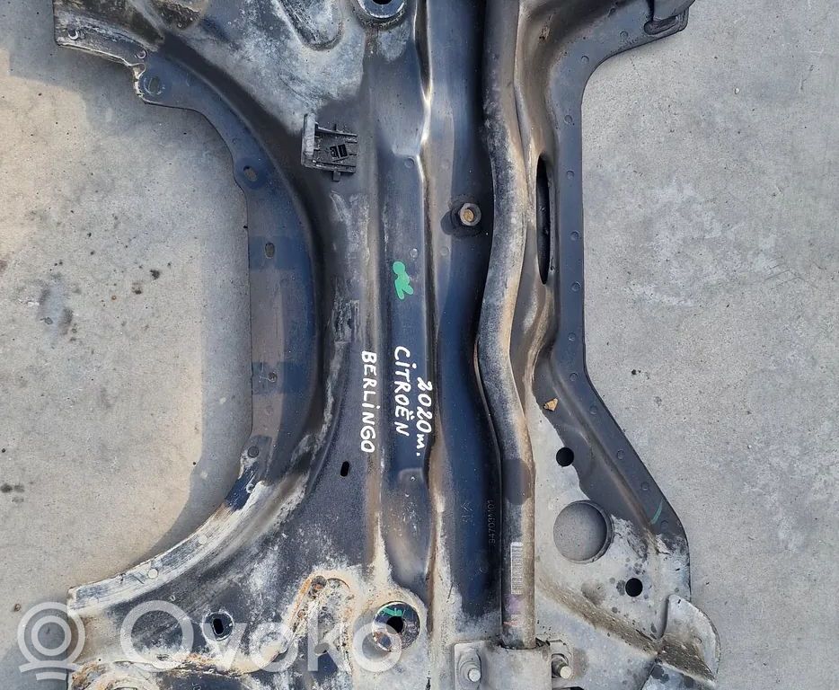 Citroen Berlingo Front subframe 