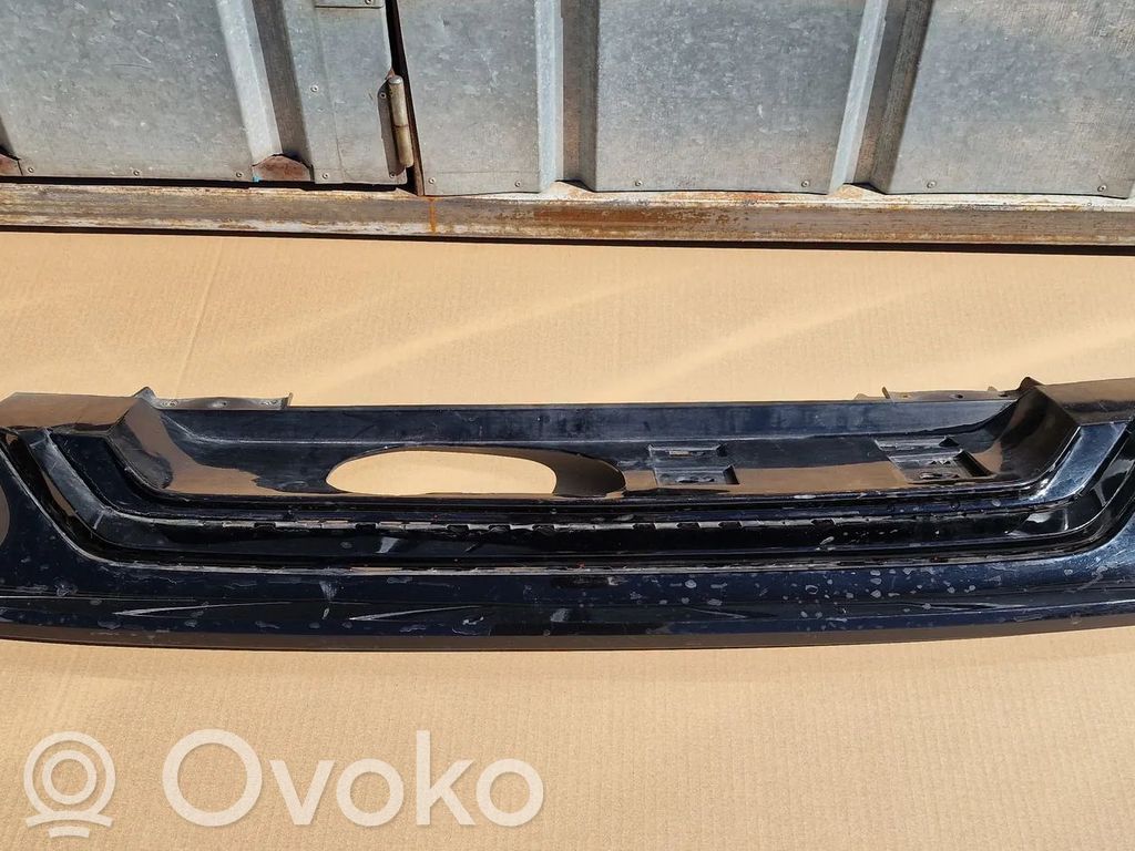 Volvo V60 Apakšējā bampera daļa 