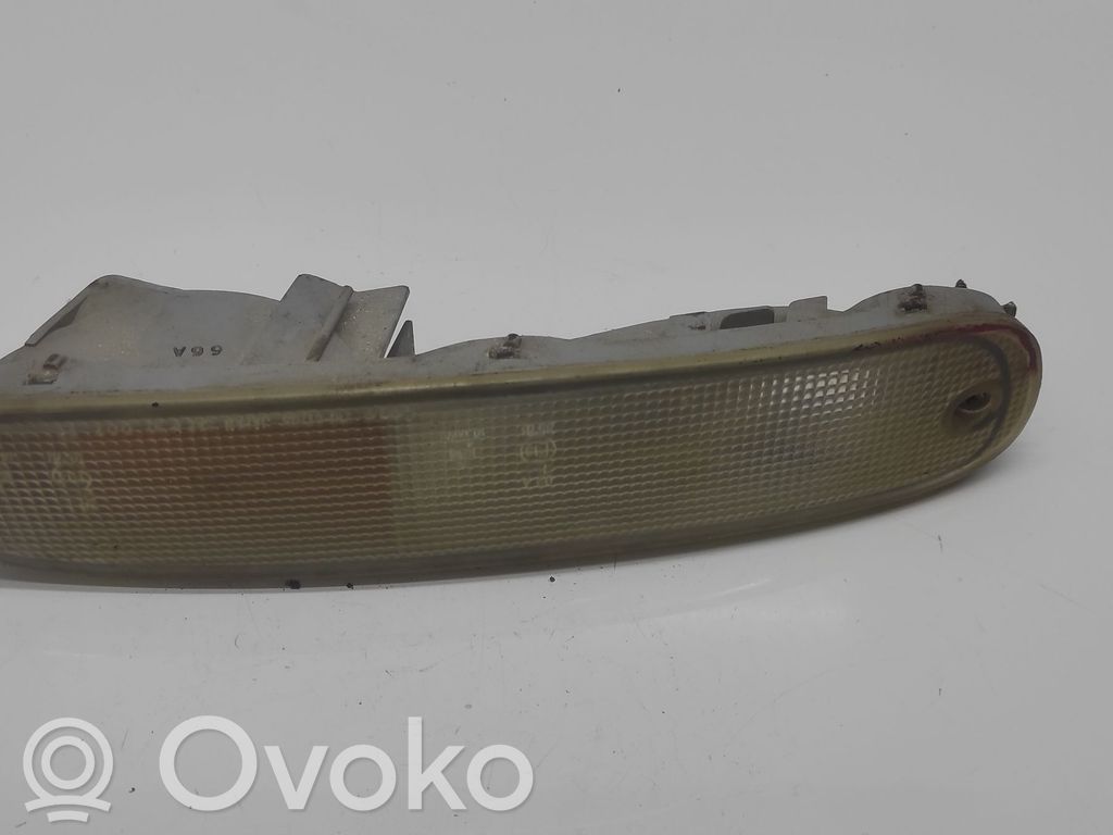 Mazda 323 F Front indicator light 