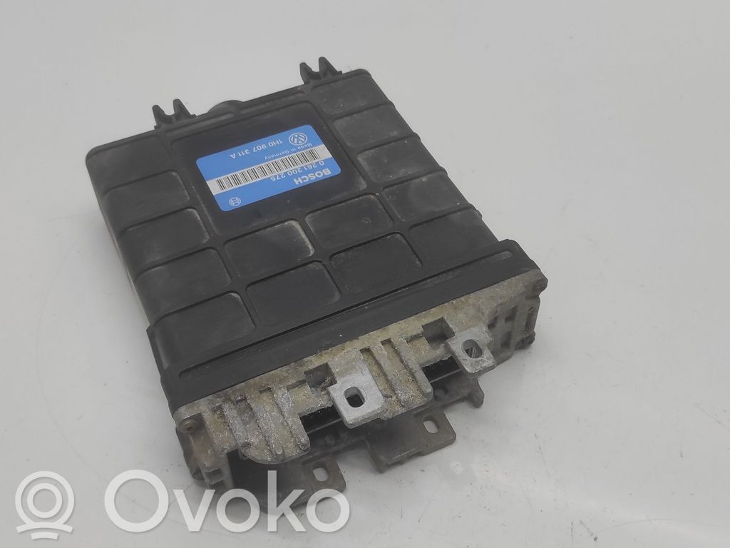 Volkswagen Golf III Engine control unit/module 