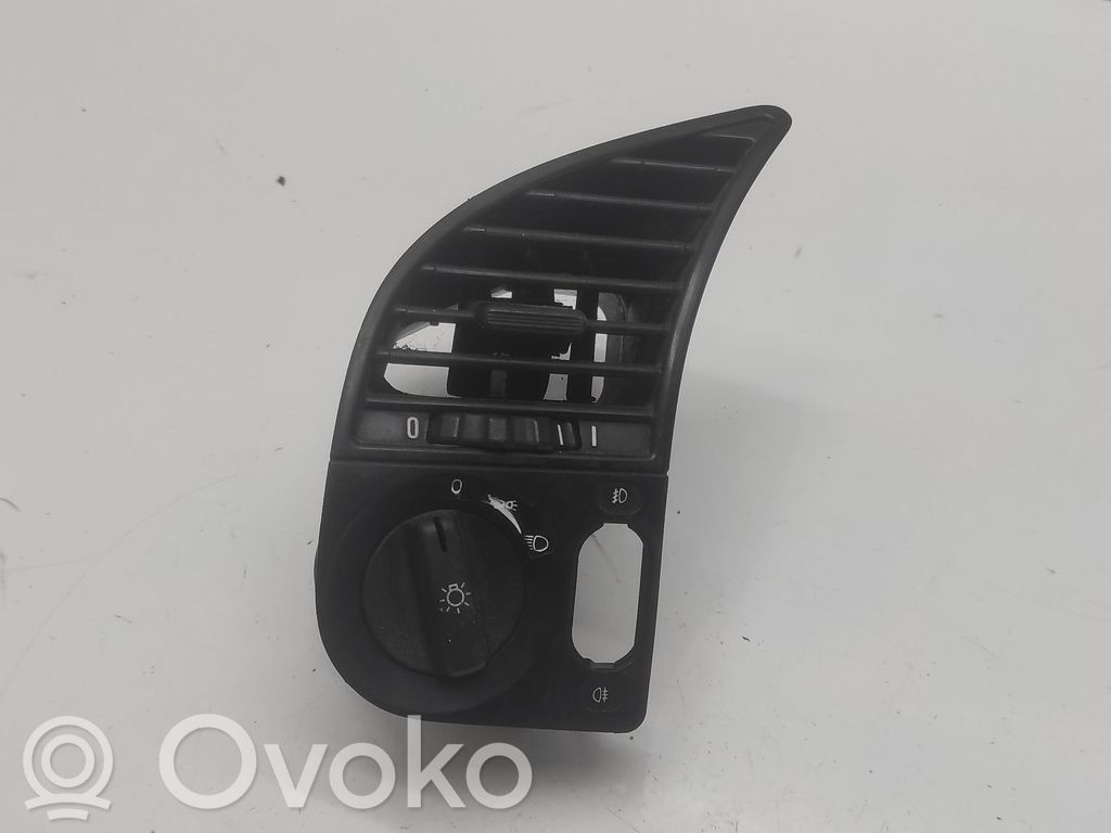 BMW 3 E36 Šviesų jungtukas 