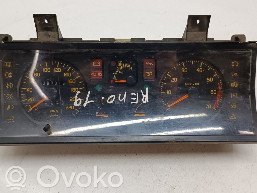 Speedometer (instrument cluster)