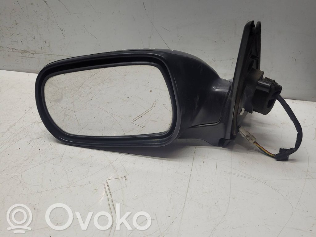 Nissan Primera Front door electric wing mirror 
