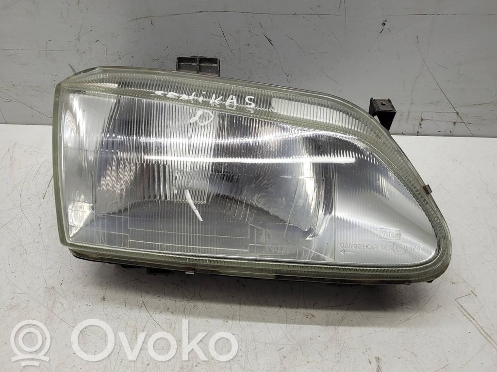 Renault Scenic I Headlight/headlamp 