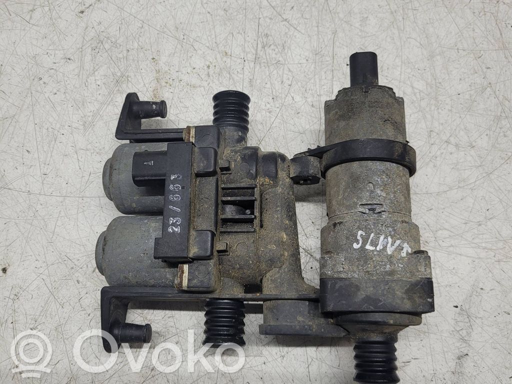 BMW 5 E39 Apsildes radiatora vārsts (-i) 