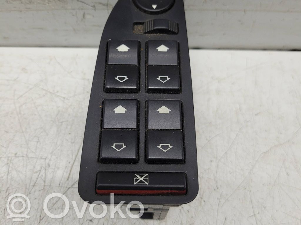 Electric window control switch   8368966