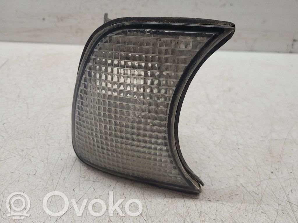 BMW 5 E34 Front indicator light 