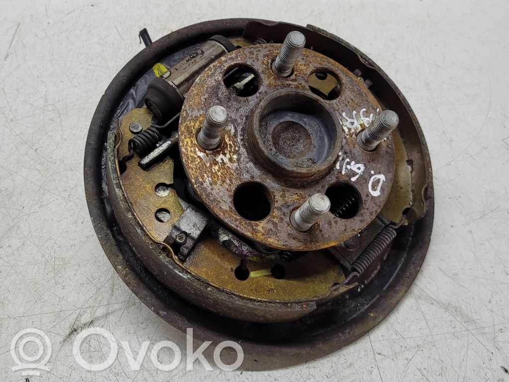 Toyota Yaris Galinė stebulė 
