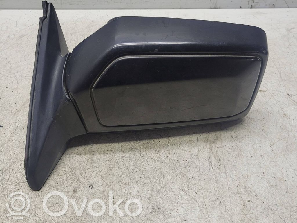 Mitsubishi Space Wagon Elektryczne lusterko boczne drzwi przednich 