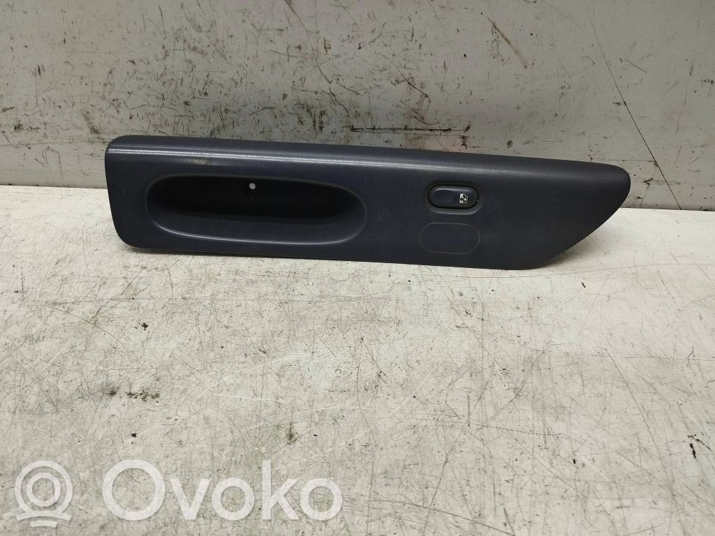 Renault Laguna II Electric window control switch 