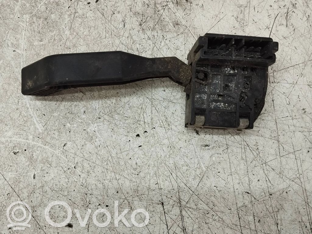 Renault 19 Palanca de control del limpiaparabrisas 