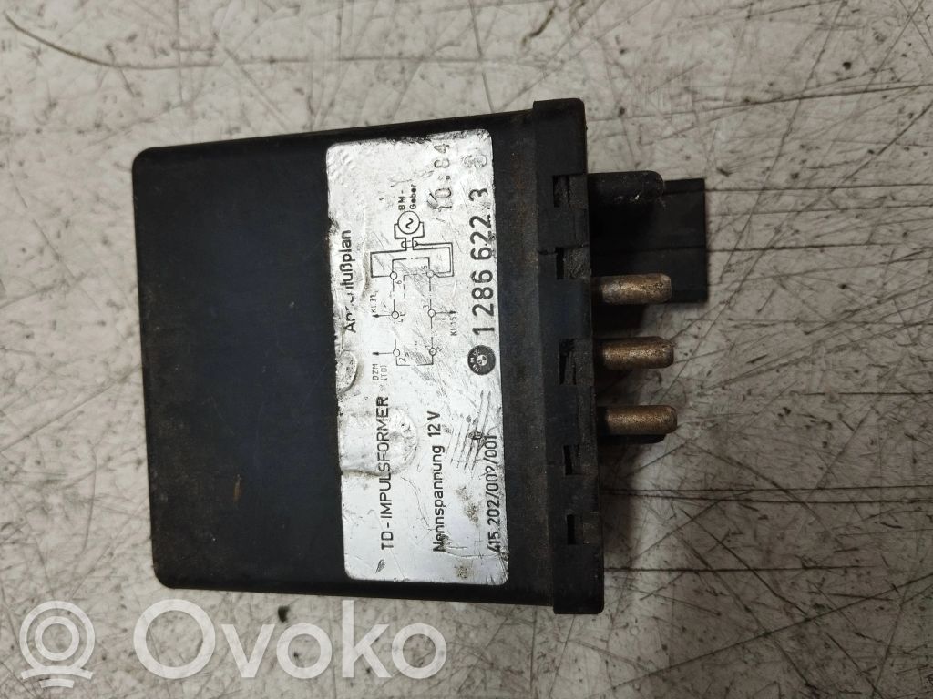 BMW 5 E28 Other relay 