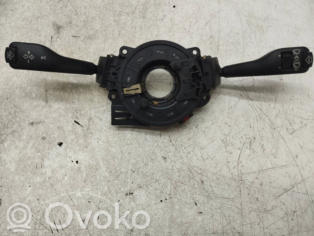 Indicator stalk   6968946