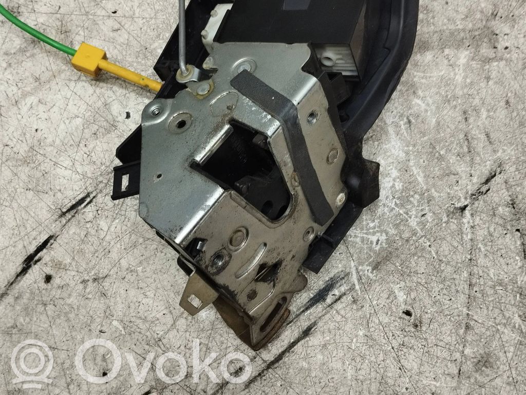 BMW 5 E39 Front door lock 