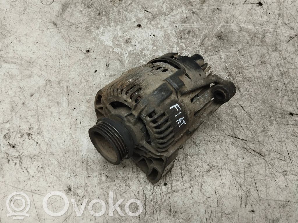 Fiat Punto (176) Ģenerators 
