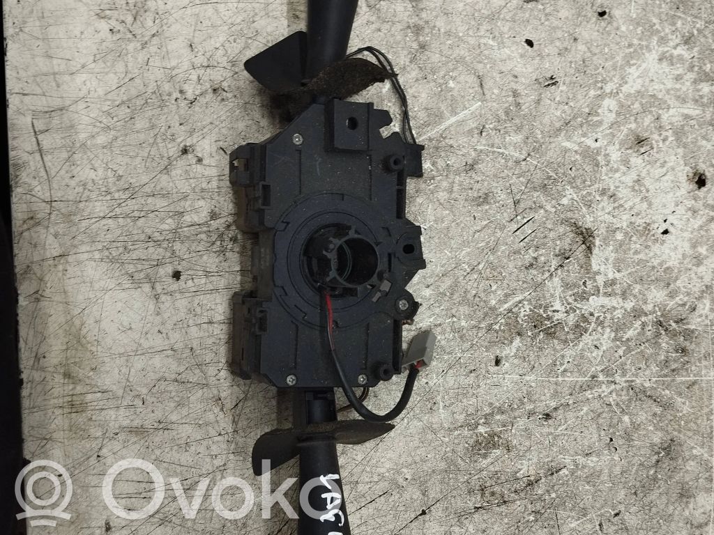 Renault Laguna I Wiper turn signal indicator stalk/switch 